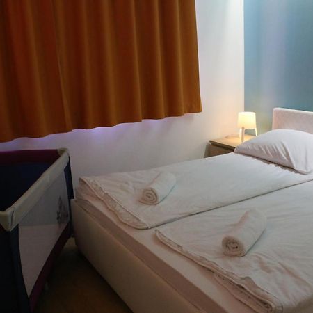 Prime Apartmans Balatonlelle Exterior photo