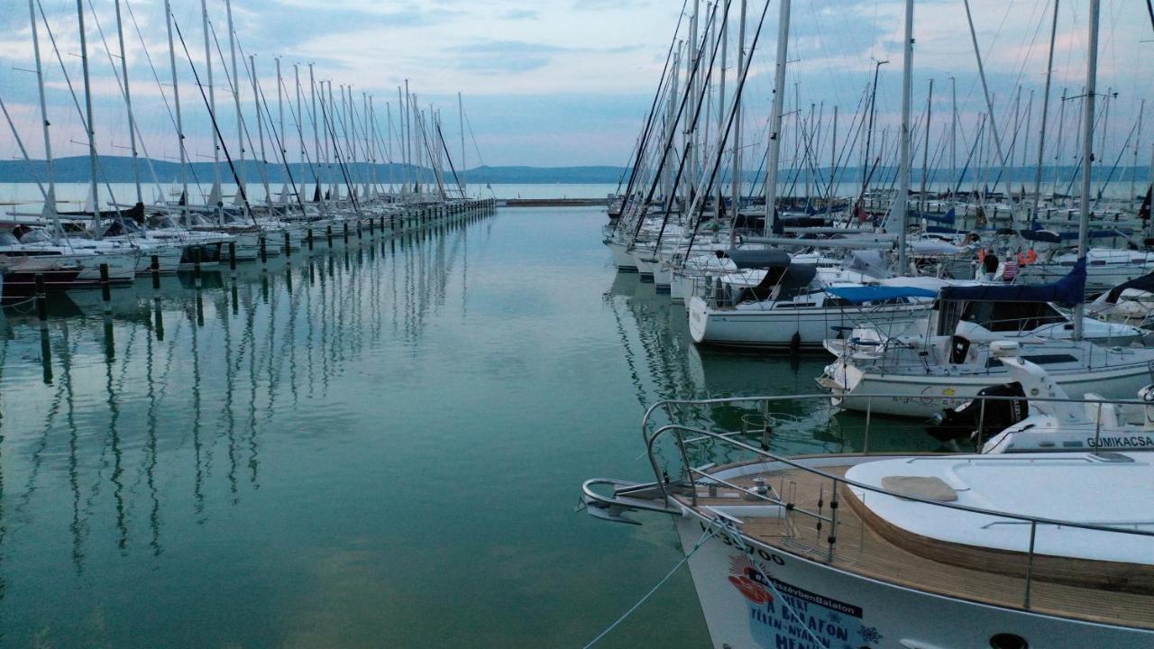 Prime Apartmans Balatonlelle Exterior photo